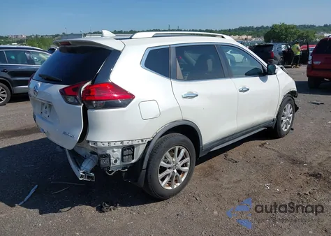 2017 Nissan Rogue Sv z USA, uszkodzony, nr VIN KNMAT2MV5HP599039